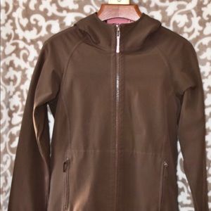 Lululemon Apres Fleece Lined Soft Shell Rain Coat